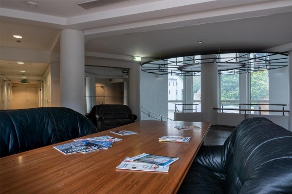 Center Hotel image 11