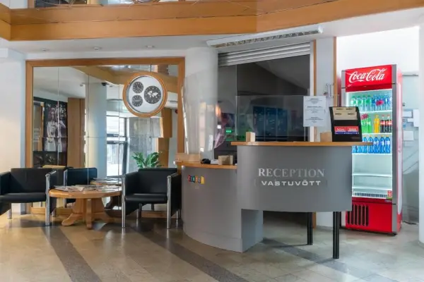 Center Hotel 9